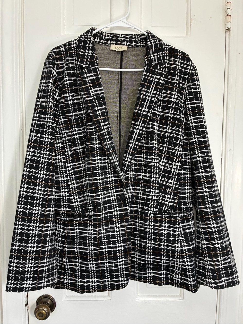 LOFT Black & White Plaid Tailored Blazer with Collar and Pockets Women’s Size 16